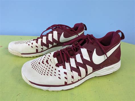 nike lunarlon training shoes